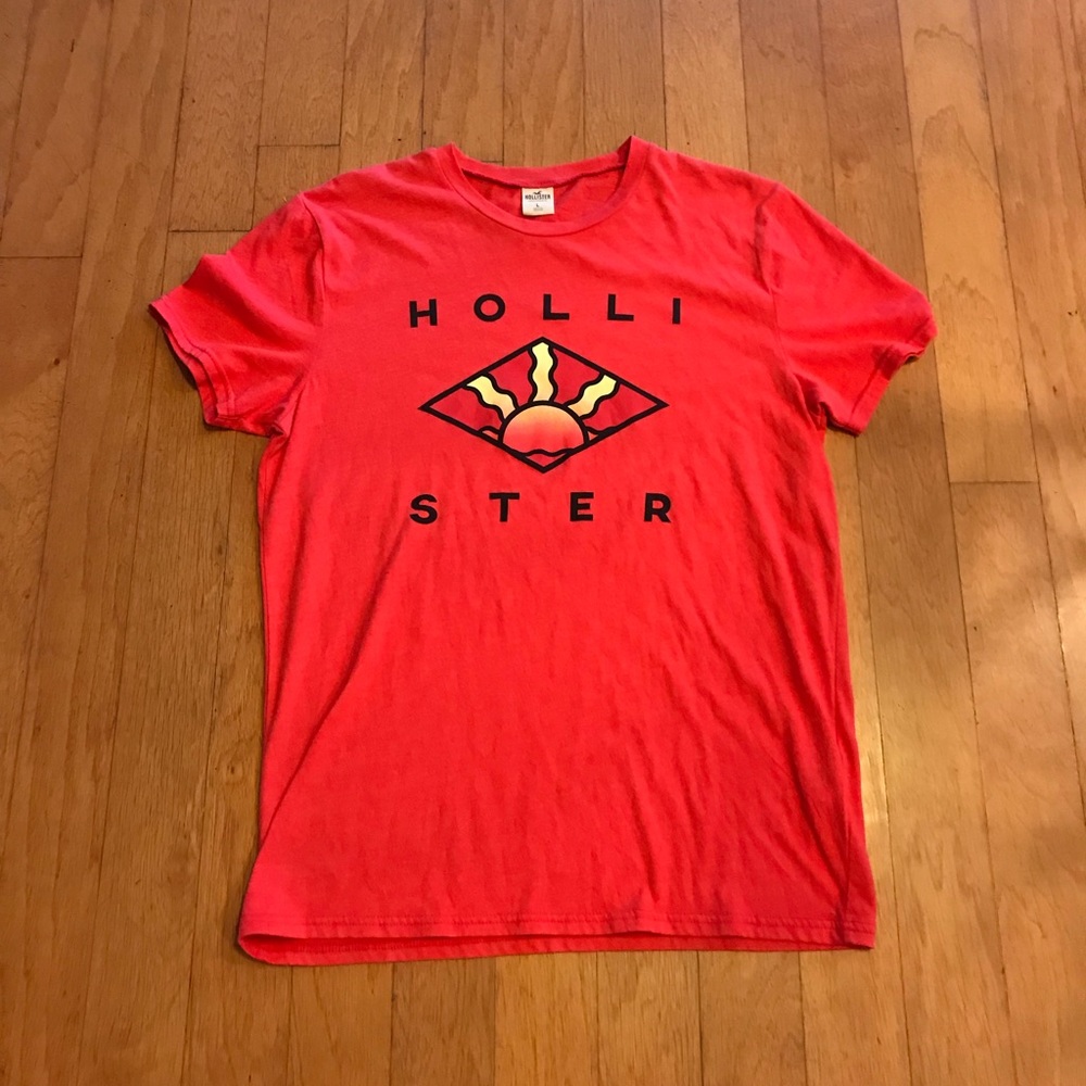 Hollister Tee Shirt size L